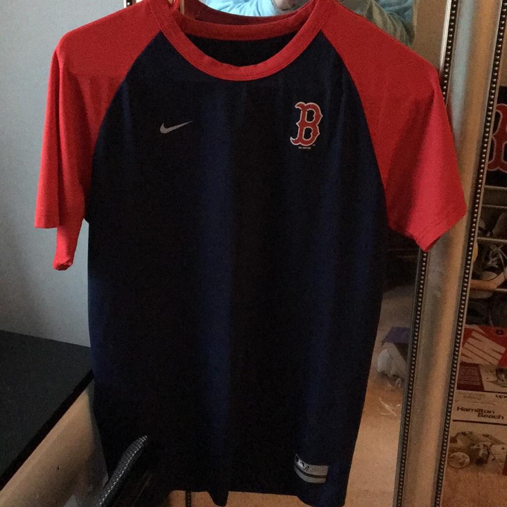 Boston Red Sox Nike Dri Fit T-shirt